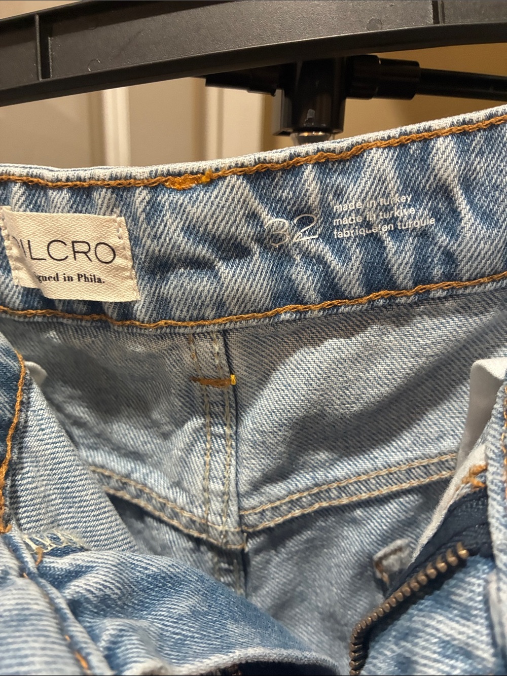 Pilcro Light Wash Denim Jean Shorts - Picture 5 of 7